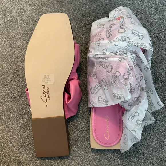 NWT Pink Sandals - Picture 3 of 6